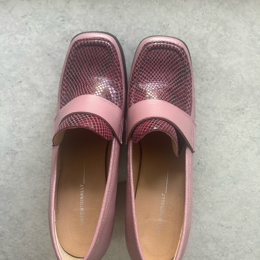 INTENTIONALLY BLANK Pink Snakeskin Accent Slip-On Loafers